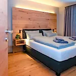 Moun10 Urlaubswohnen 公寓式酒店 4*