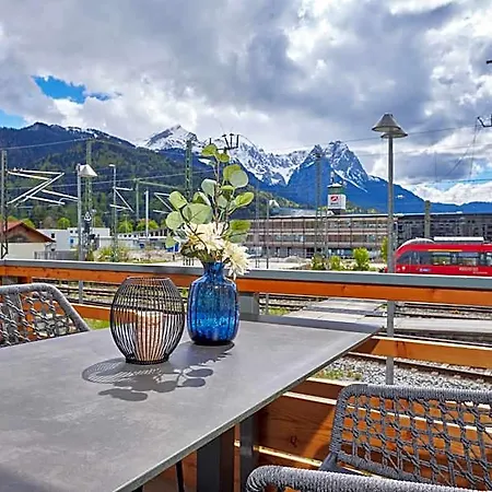 Lägenhetshotell Moun10 Urlaubswohnen Garmisch-Partenkirchen